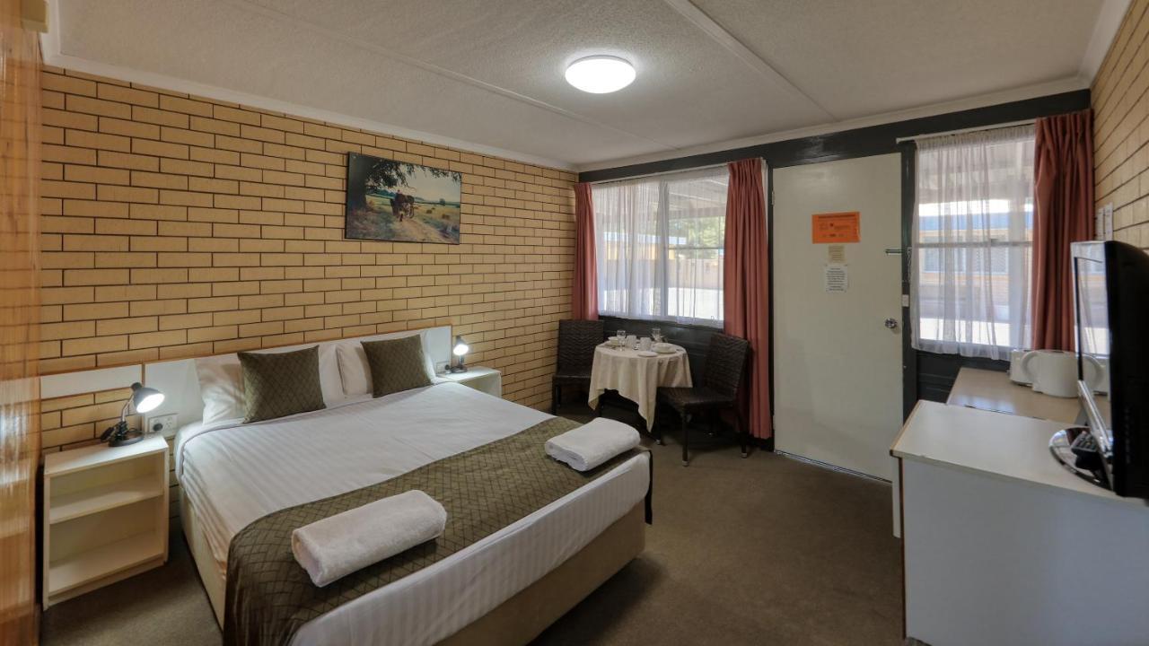 Binalong Motel Goondiwindi Zewnętrze zdjęcie